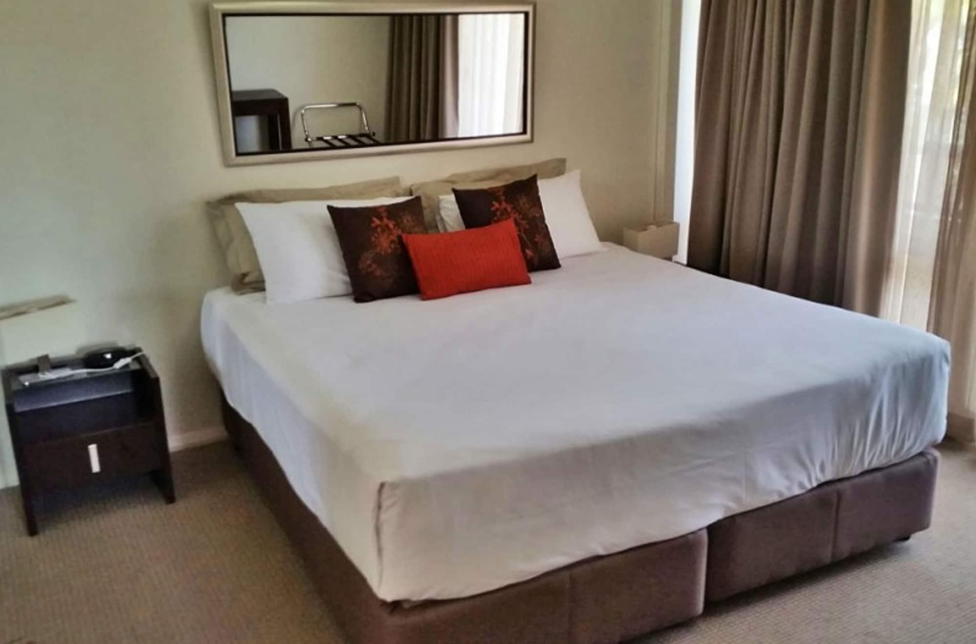 Peninsula Nelson Bay Motel And Serviced Apartments Eksteriør billede