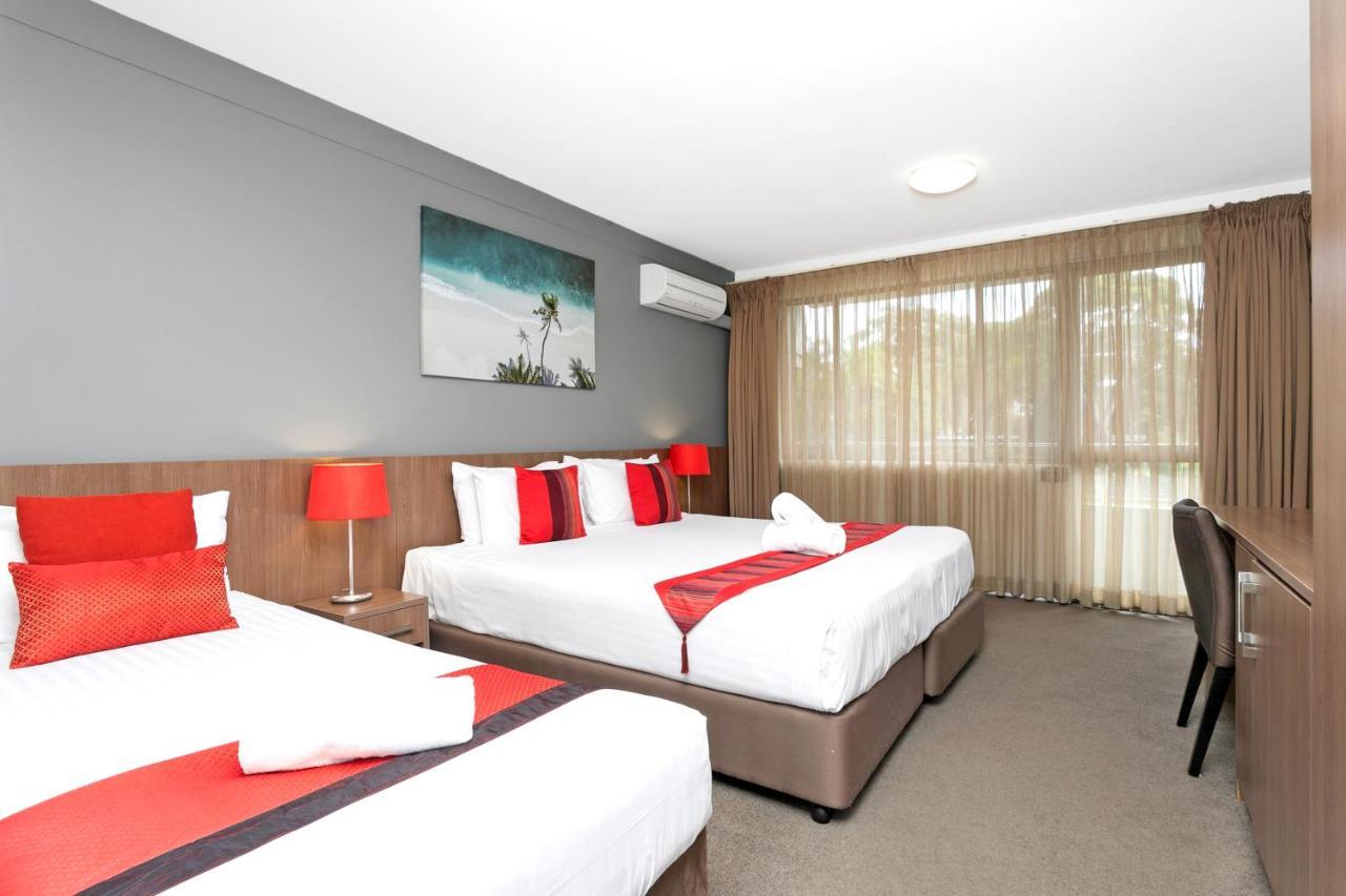 Peninsula Nelson Bay Motel And Serviced Apartments Eksteriør billede